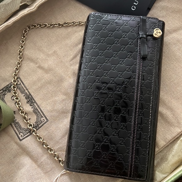 Authenticated Gucci Guccissima chained wallet - Picture 4 of 15